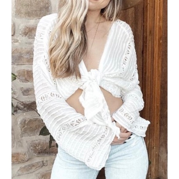 ❌SOLD❌ FREE PEOPLE Ivory Willow Kimono Top - Picture 2 of 7